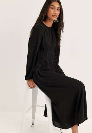 Crepe Pleated Dress Black