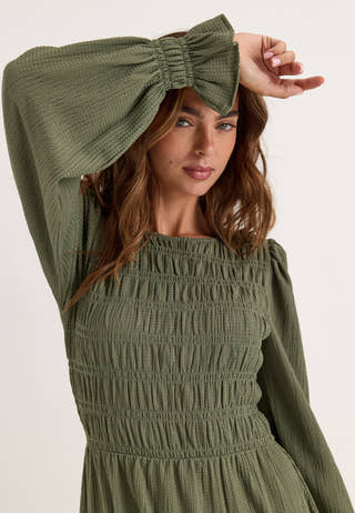 Long Sleeve Smock Dress Green