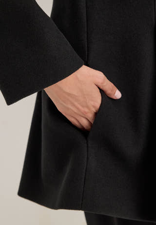 Shaped Short Coat Black