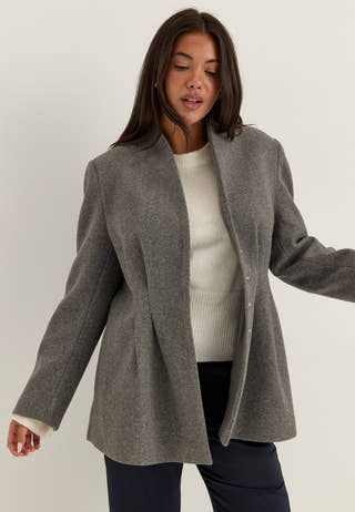 Shaped Short Coat Grey