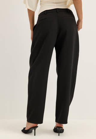Mid Waist Barrel Trousers Black