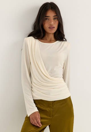 Drapy Top White