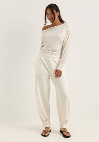 Modal Batwing LS Top White