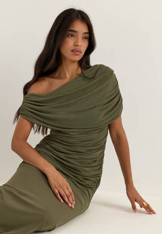 Off Shoulder Mesh Gown Green
