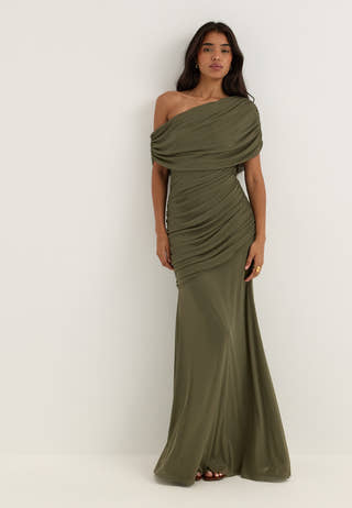 Off Shoulder Mesh Gown Green