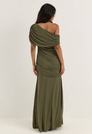Off Shoulder Mesh Gown Green
