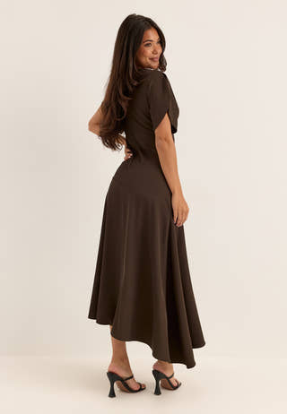 Rounded Sleeve Maxi Dress Brown