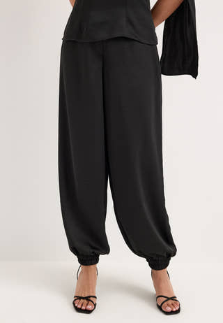 Satin Balloon Trousers Black
