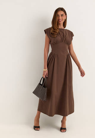 V-shaped Rushed Midi Dress Brown