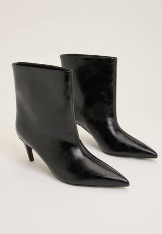 Pointy Boot Black
