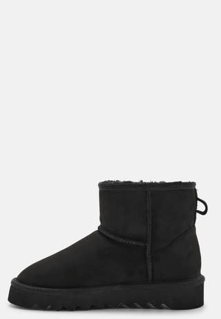 Short Boots
