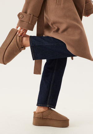 Low Platform Slip-in