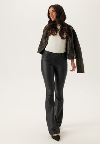 bubbleroom-low-waist-push-up-coated-jeans