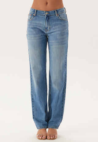 Low Waist Straight Jeans