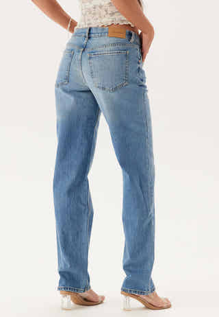 Low Waist Straight Jeans