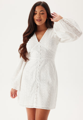 bubbleroom-occasion-broderie-anglaise-balloon-sleeve-dress-white_18