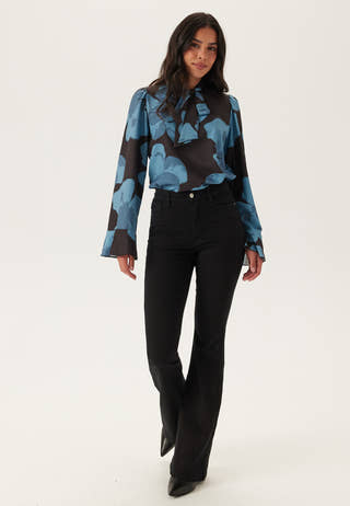 Scarf L/S Blouse