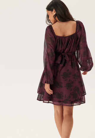 Sweetheart L/S Dress
