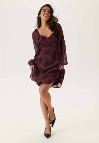 Sweetheart L/S Dress