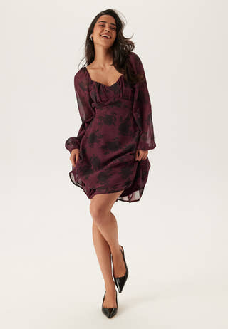 Sweetheart L/S Dress