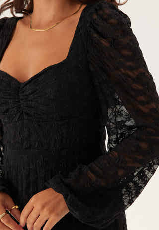 Sweetheart Short Lace Dress