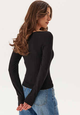 Twisted Long Sleeve Top