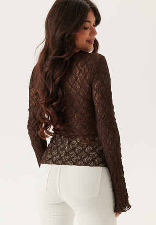 bubbleroom-v-neck-lace-top-brown_2
