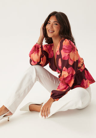 V-neck L/S Blouse