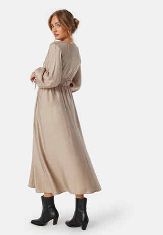 V-neck Strap L/S Dress