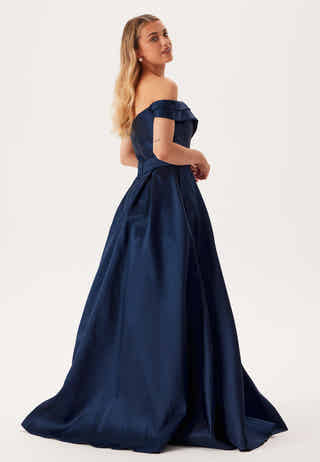 Mikado Evening Dress With Carmen Sleeves