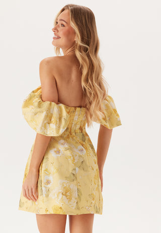 forever-new-jacquie-off-shoulder-mini-dress-gold-layla-botanica_5