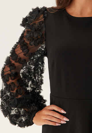 3D Floral Sleeve Short Dress