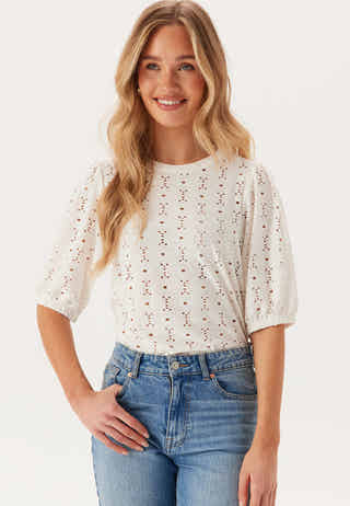 Broderie Anglaise Top