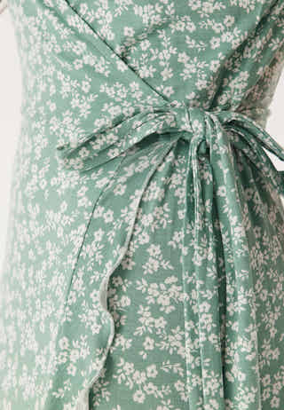 Frill S/S Wrap Dress