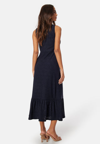 happy-holly-maeva-broderie-angaise-dress_12