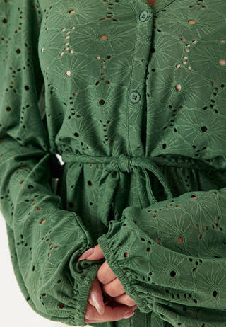 Soft Broderie Anglaise Top