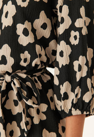 Structure Flounce Midi Dress