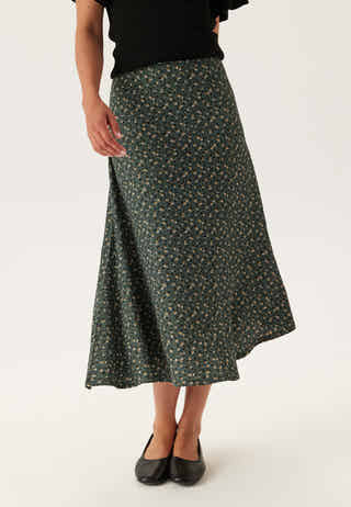 Structured Asymmetric Skirt