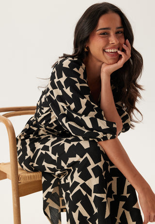 Structured Puff Sleeve Midi Dress