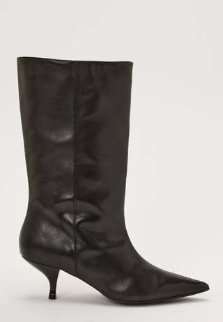 Heeled Mid Knee Leather Boot
