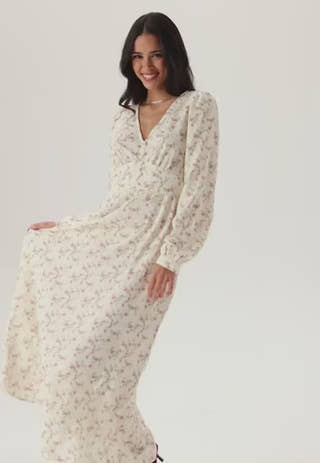 preview_images/55fe4fbf102c48cf9c8a9f01720a16f0.thumbnail.0000000000